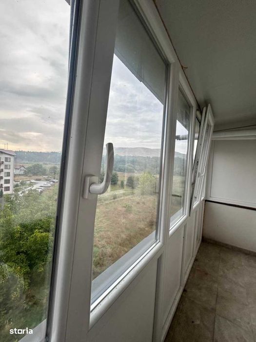 Apartament 2 camere semidecomandat zona Tineretului