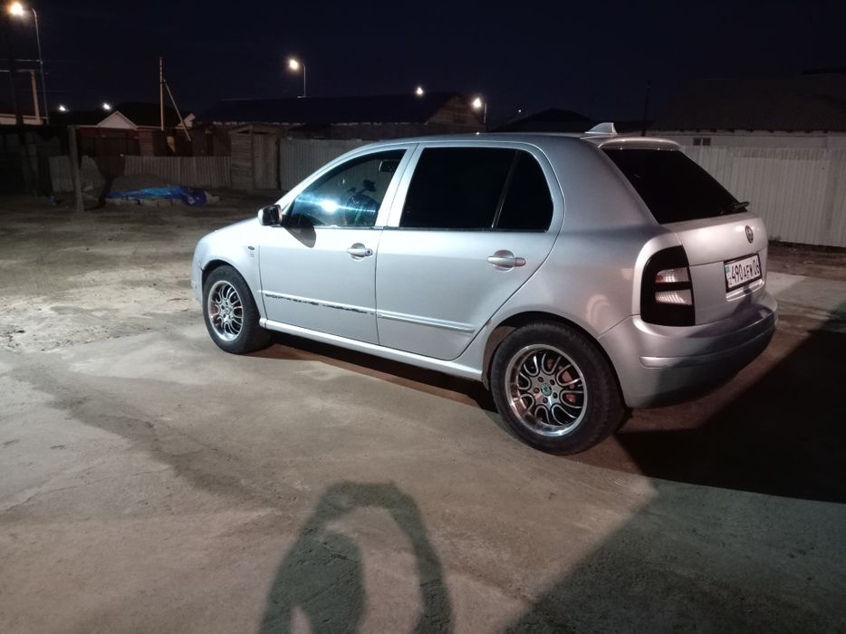 Skoda Fabian сатылады жылы 2002