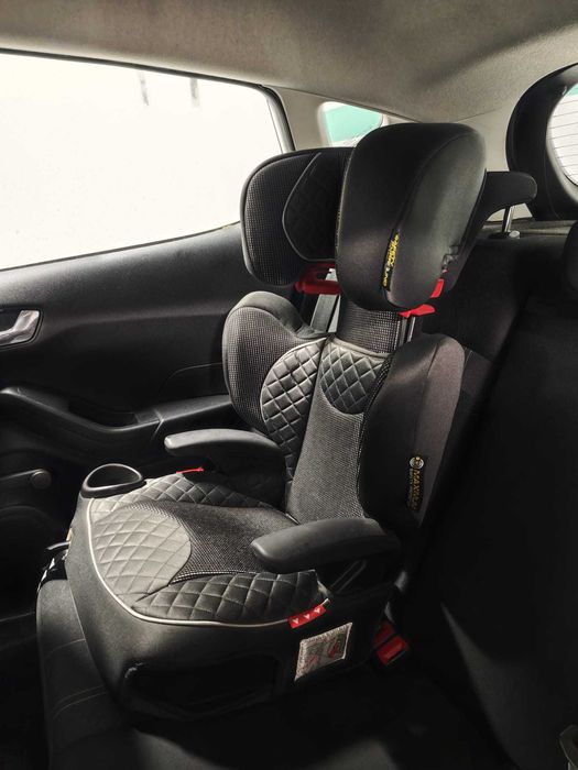 Scaun auto Graco Affix Highback Booster
