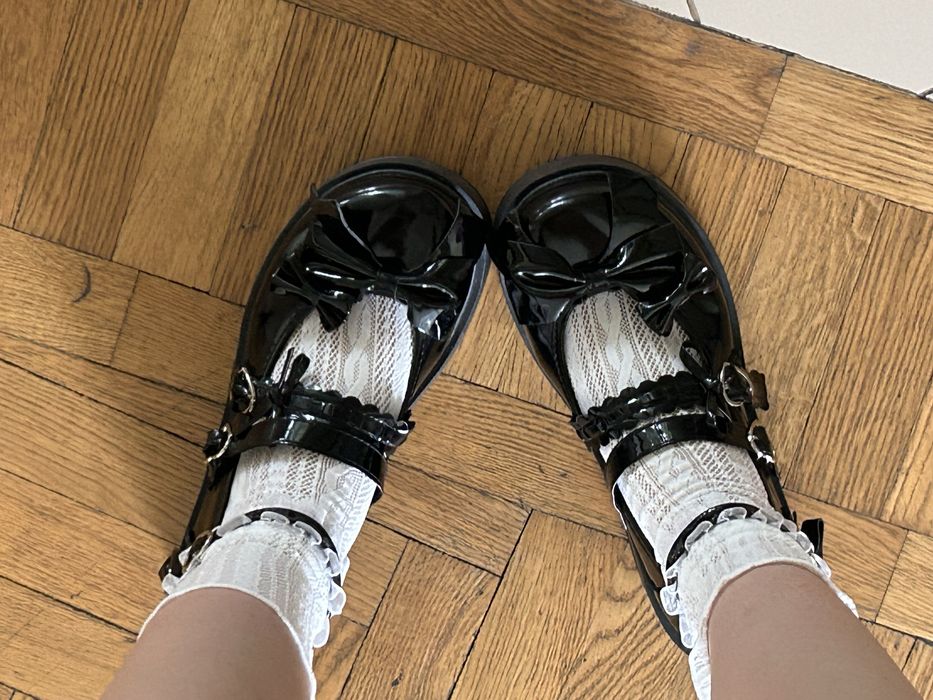 черные туфли