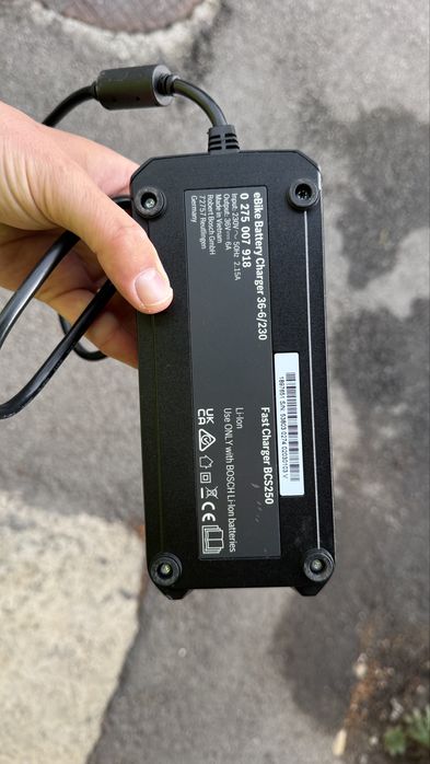 Incarcator fastcharge Bosch 6Ah non smart