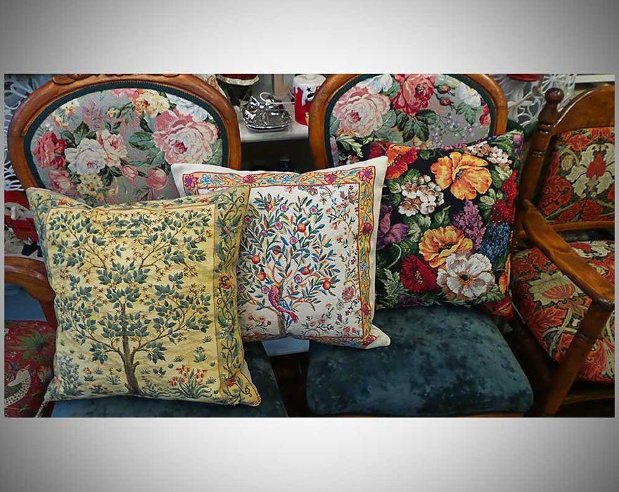 Турка кофеварка. Стол.