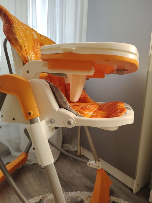 Продам стульчик для кормления