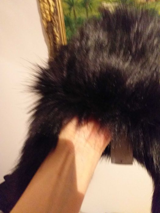 Caciula dama din blana naturala, neagra Ugg noua cu eticheta