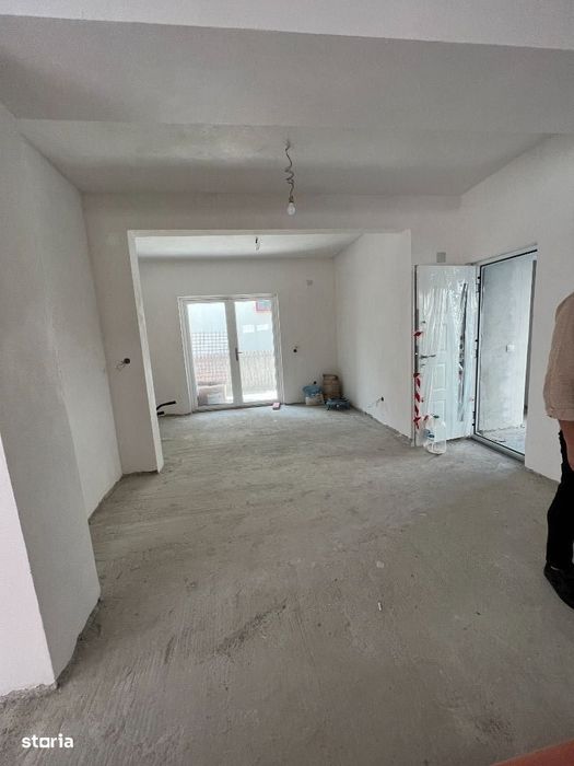 Spatiu Comercial Mioveni, Robea, 120 mp, toate utilitatile