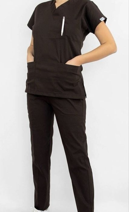 Дамски медицински екип