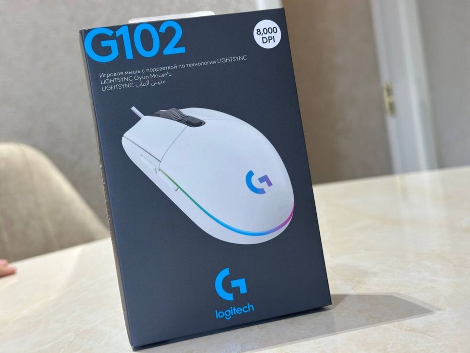 Logitech G102 mause