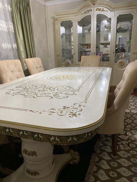 Стол сатылады качественный