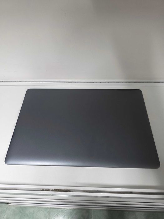 Лаптоп SGIN M15 Pro. Чисто нов.