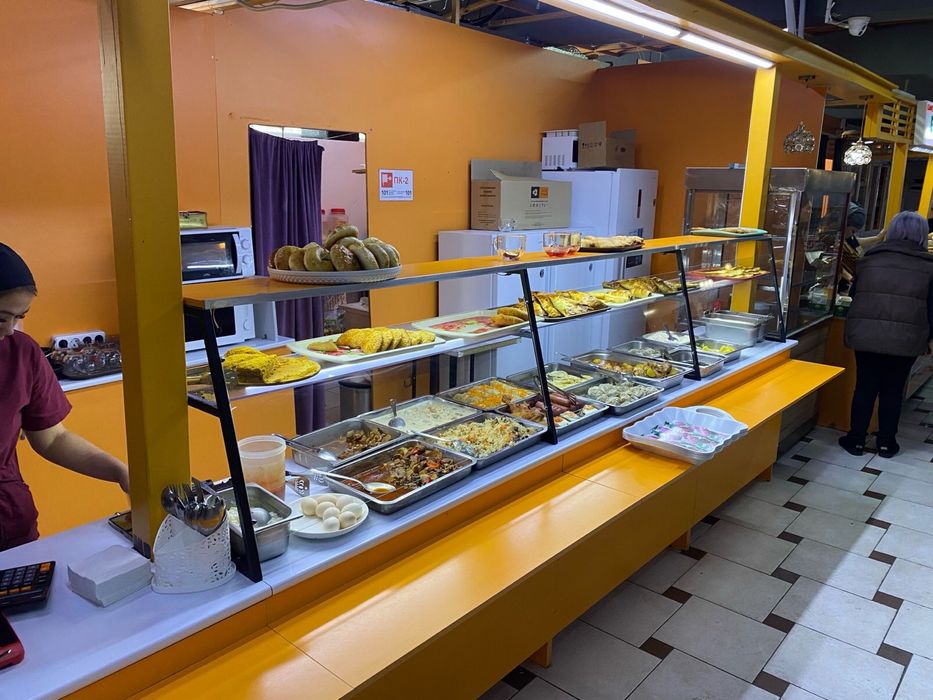 Дайын тағамдарға арналған витрина сатылады