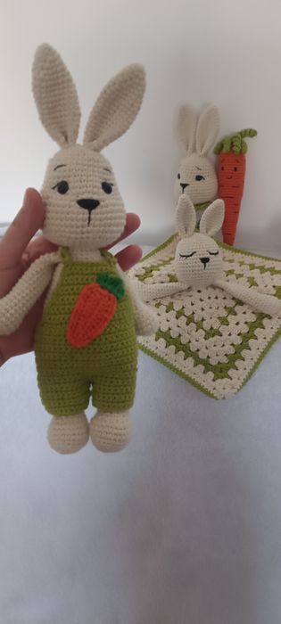Set iepurași croșetați
