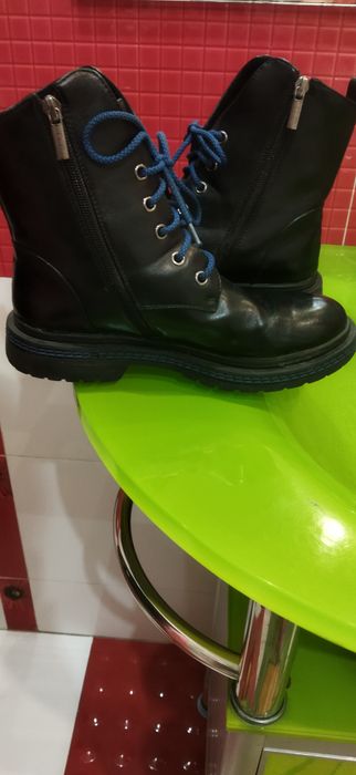 Ботинки демисезонные 37 р.
