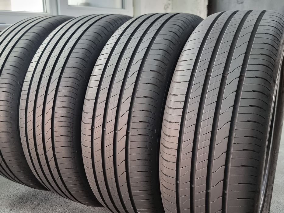 215/55/17 Goodyear 4Броя: 200€ 6.2мм