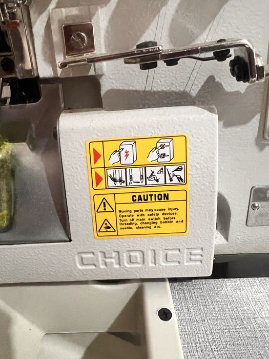 Продается аверлок и Промышленная машина