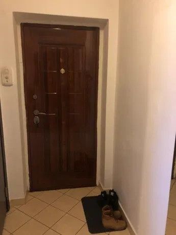 Vând   Apartament   1 Cameră  mobilat,balcon, CT  A.Saguna (saker)
