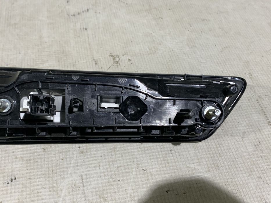 Stop dreapta pe hayon, Opel Mokka, 2020, 2021, 2022, 2023, cod origine OE 9833944580.