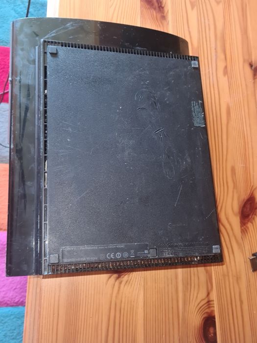 Sony PS 3 nu citește discul in rest funcționall..