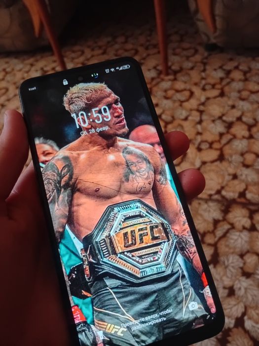 Продам телефон Infinix SMART 8