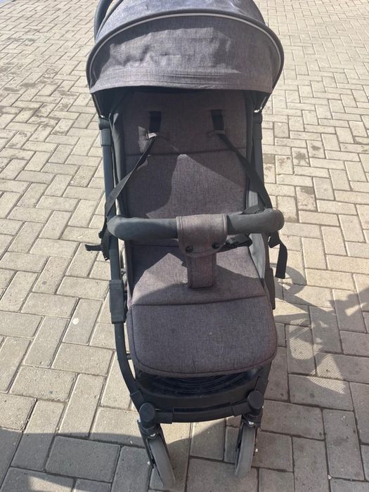 Продам коляску в хорошем состоянии