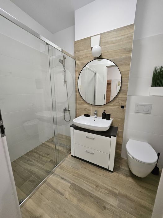 Proprietar | 2 camere | 1 baie | Mobilat și utilat | Loc de parcare ...