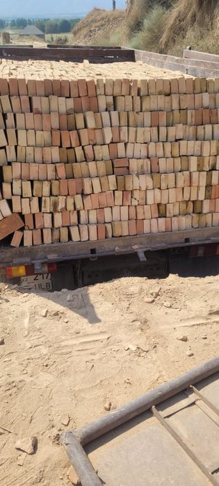 Продается красный кирпич