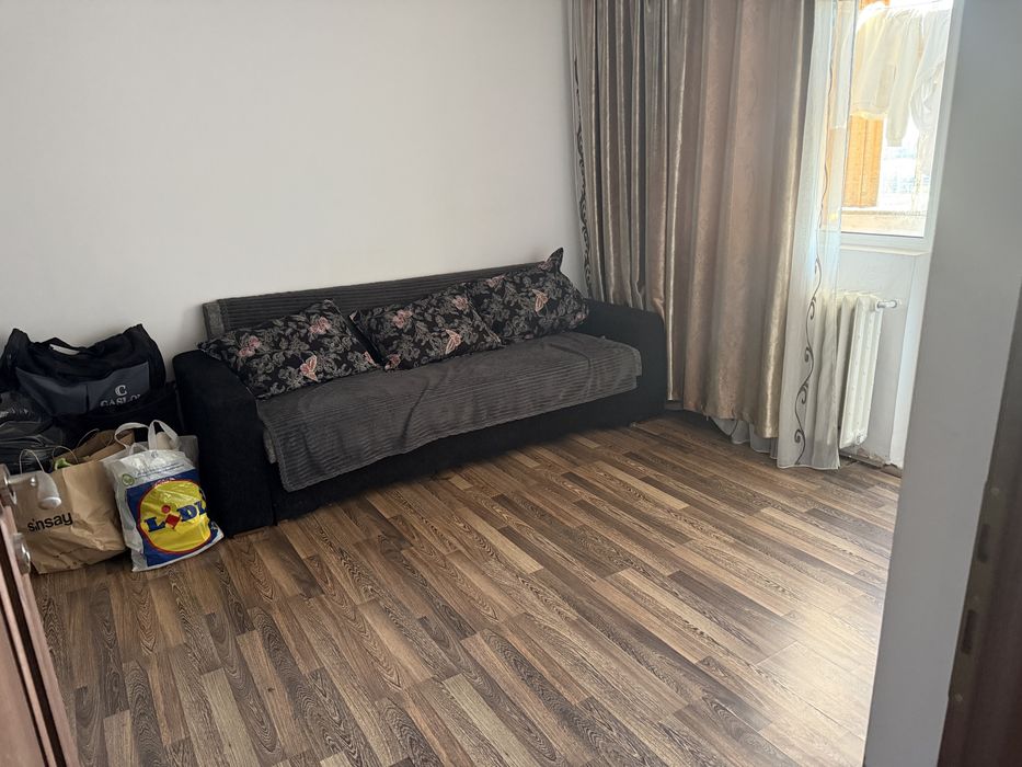 Apartament Gorjlui la 3 min de metrou