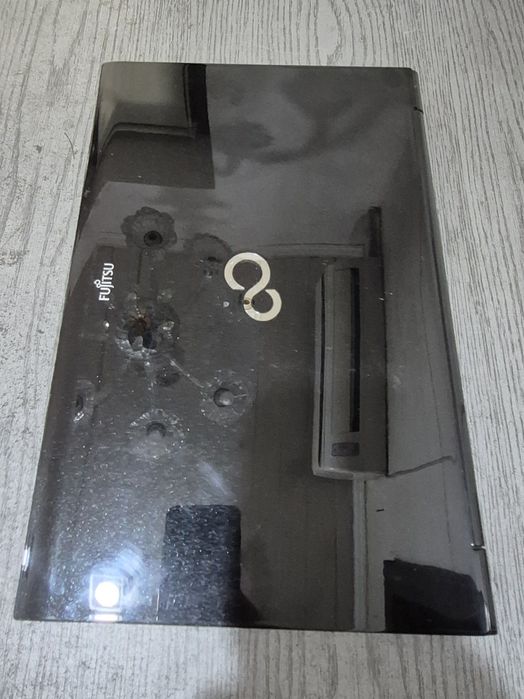 Ноутбук Fujitsu Lifebook AH532