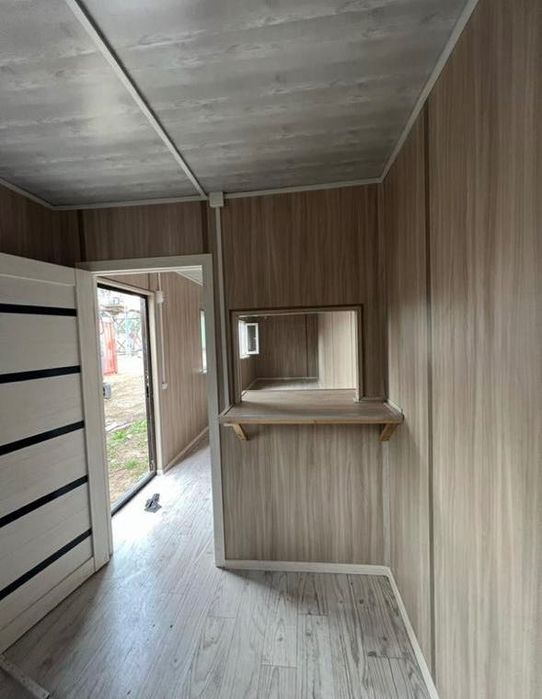 Столовая из контейнера для рабочих