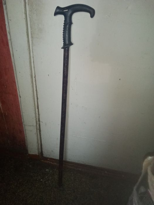 Трость б/у 90 см