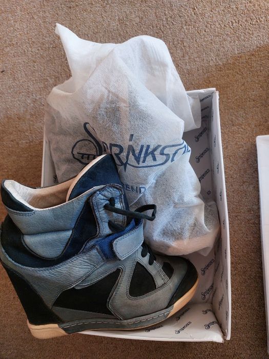 Продаю кроссовки на платформе