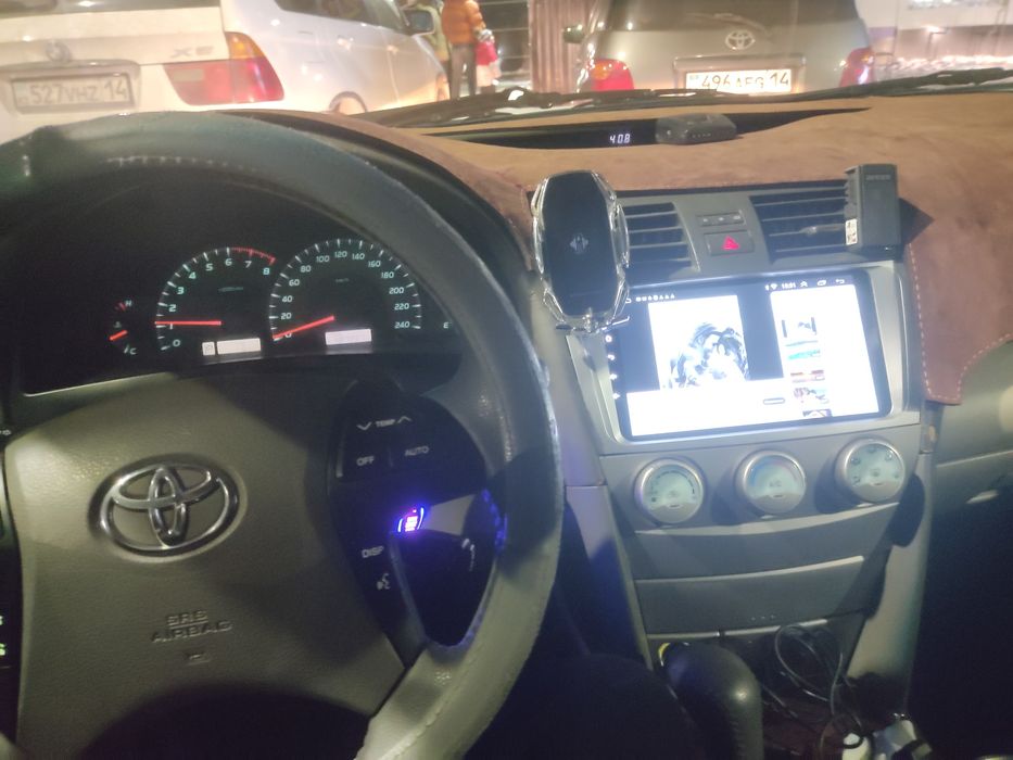 Продам Тойота Камри 40