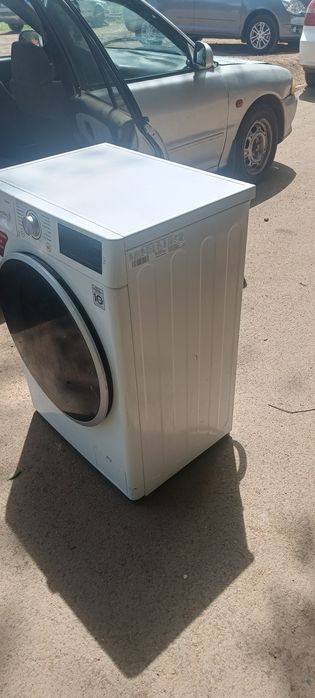 Продам стиральную машинку