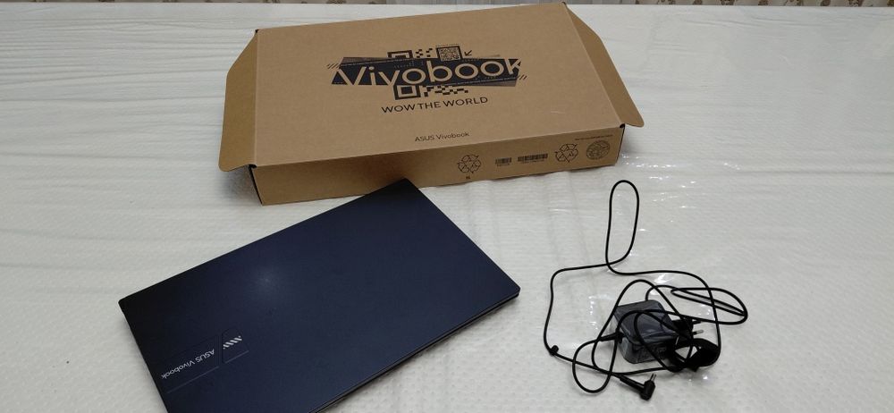 ASUS VivoBook 15