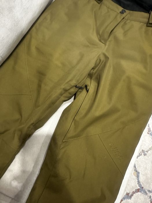 Продам лыжный костюм