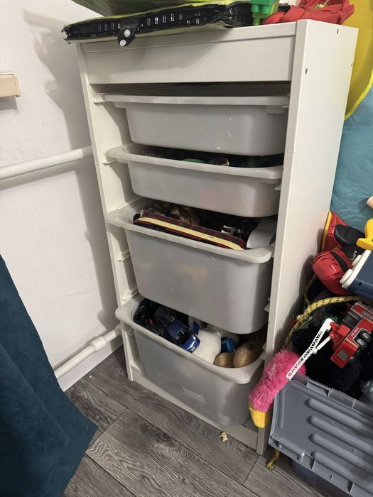 Продам детский стеллаж икеа