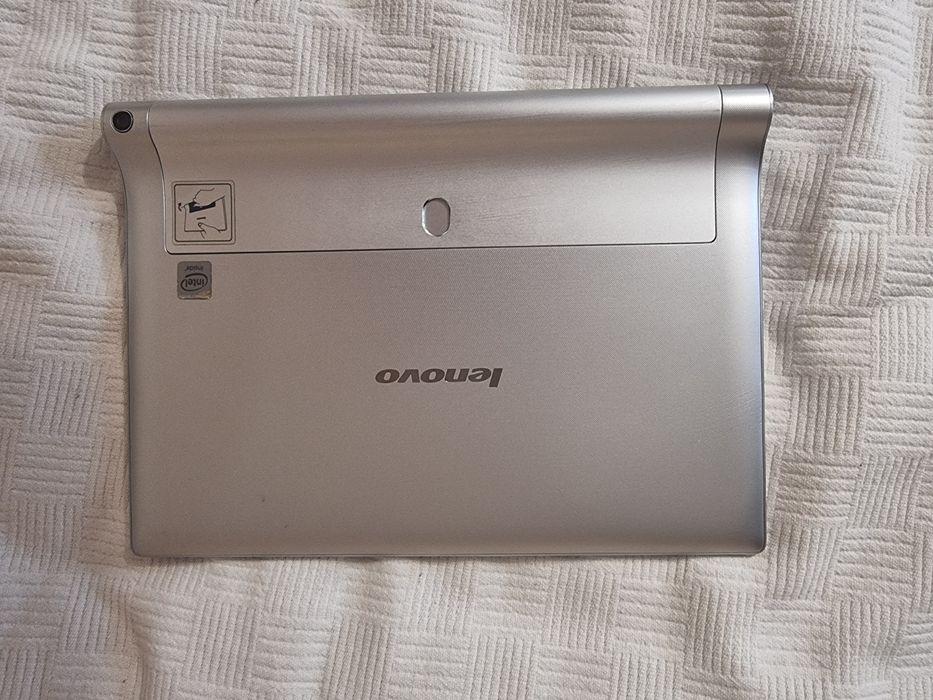 Lenovo Pad Yoga Tablet 2-1050F