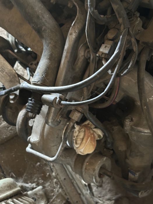 Двигател обурудван на части мерцедес 316 цди двете турбини