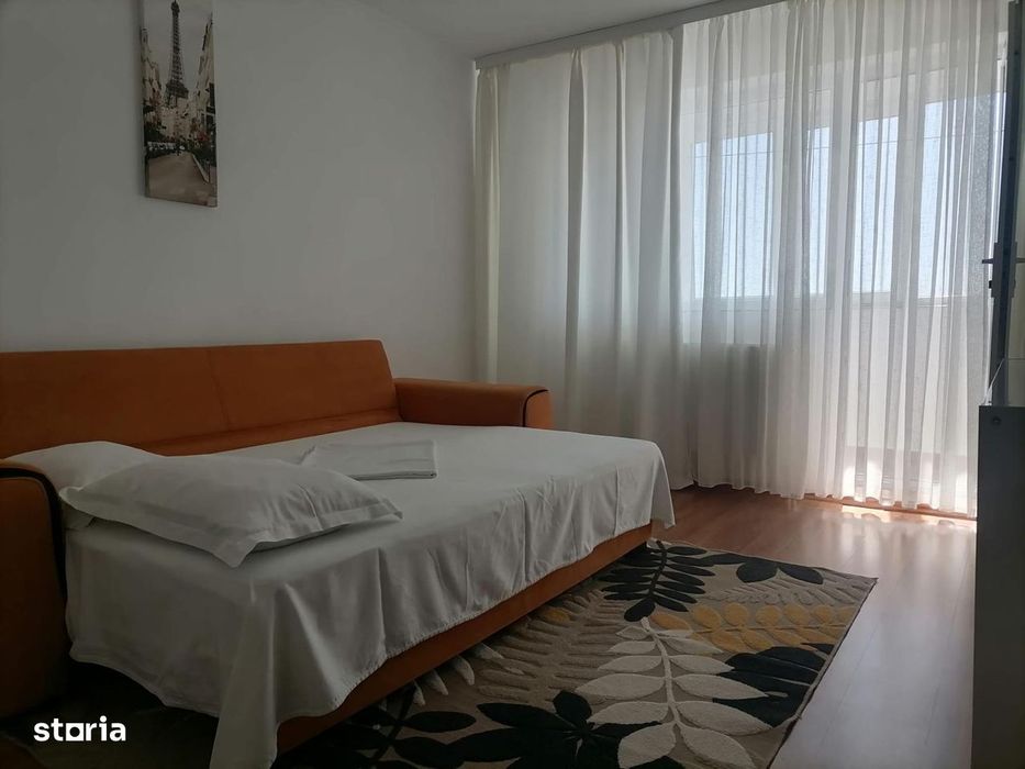 Apartament 2 camere decomandat,an universitar