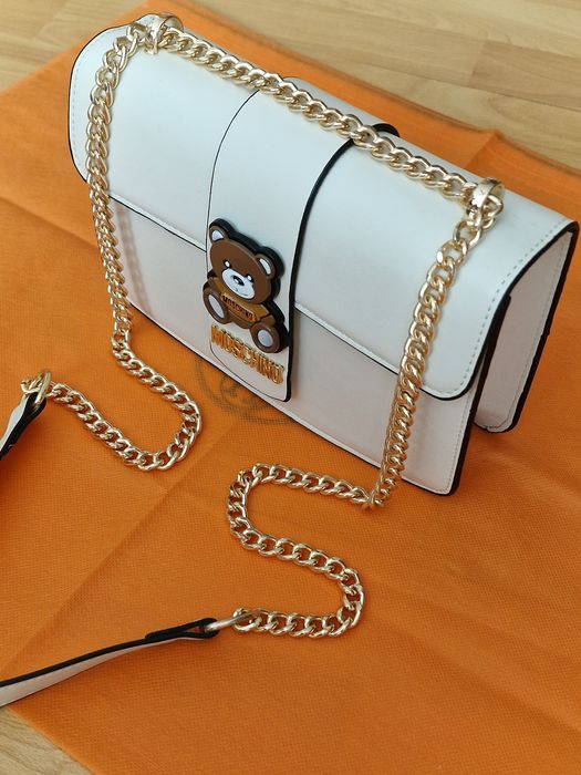 Geanta nude Moschino new collection, Italia, logo metalic auriu