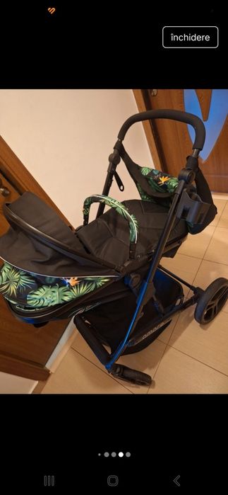 Vand carucior pentru copii