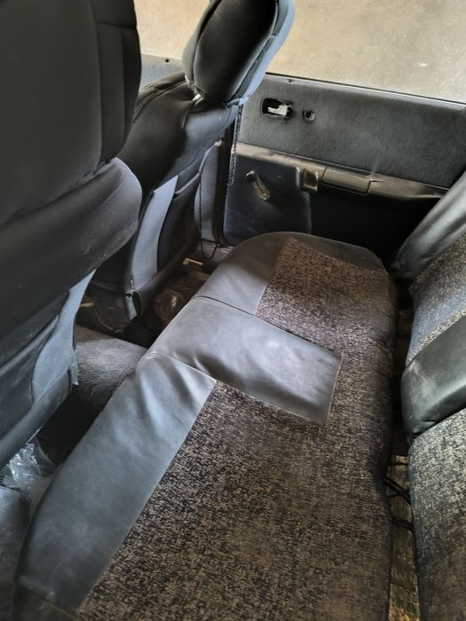 Audi 100 c3 на ходу состаяние средние машина на запчасти продаётся