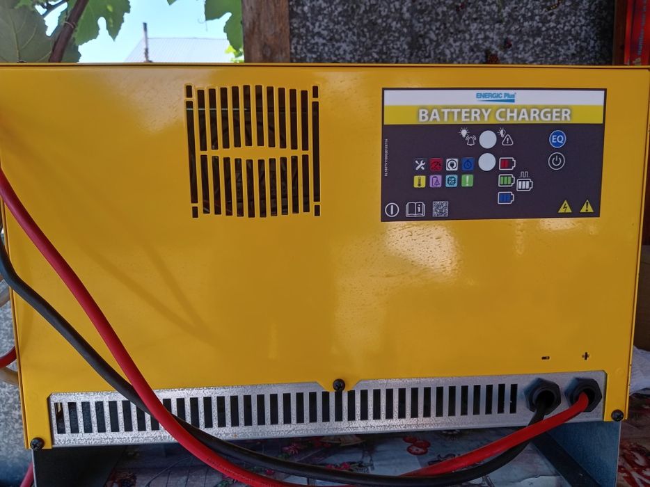 Продам зарядное устройства для кар