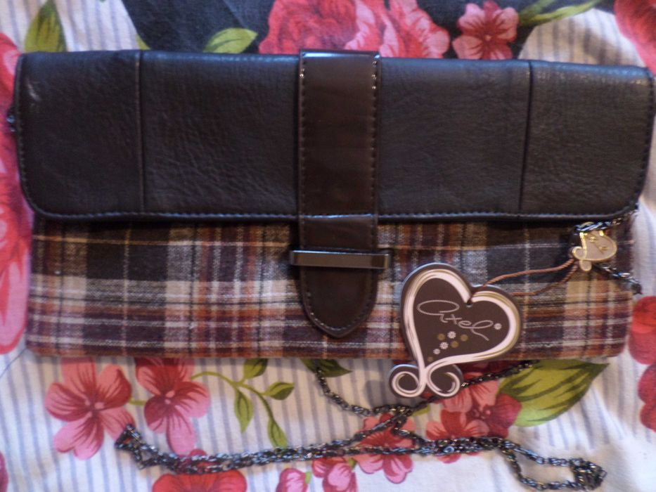 НОВИ Оригинални чанти ахеl