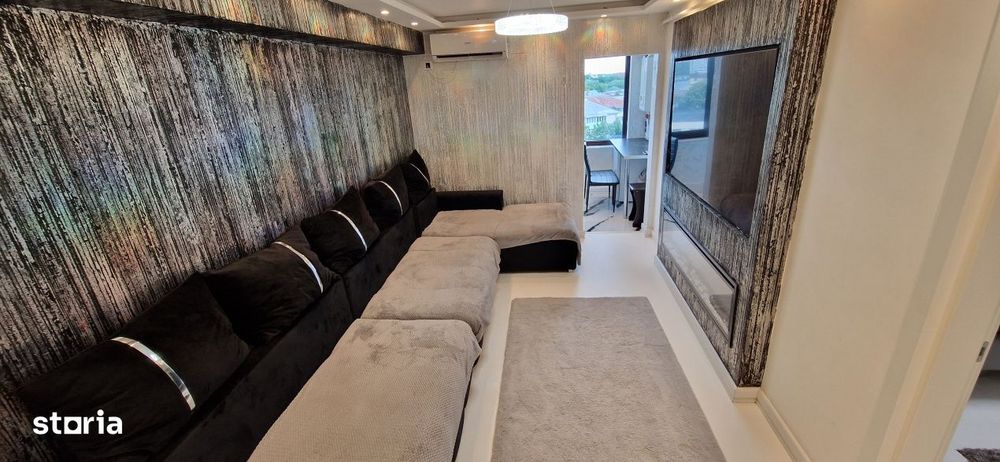 Apartament 2 camere, 47 mp cu terasa de 60 mp, zona George Enescu