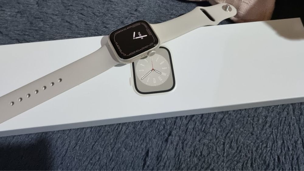 Apple Watch 8 GPS 41mm Starlight