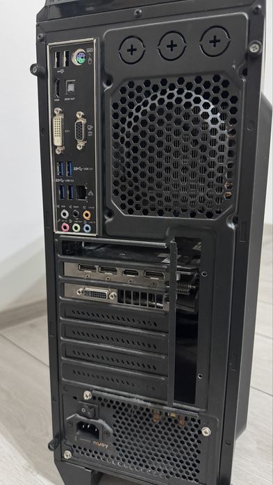 PC gaming i5 4690K / GTX 960 4GB / 16GB RAM / SSD 512GB