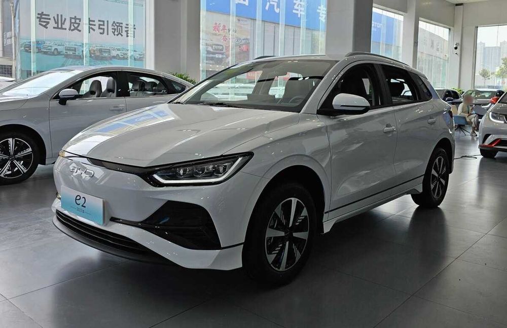 BYD E2 2025
