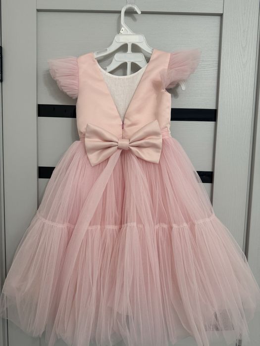 Праздничное, выпускное платье