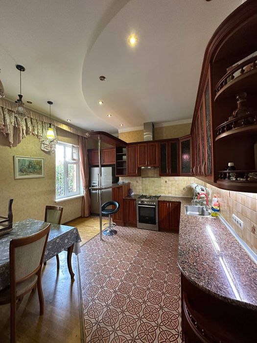 Продаётся участок центр Луначарский