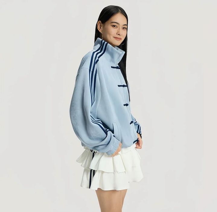 Спортивная ветровка Adidas